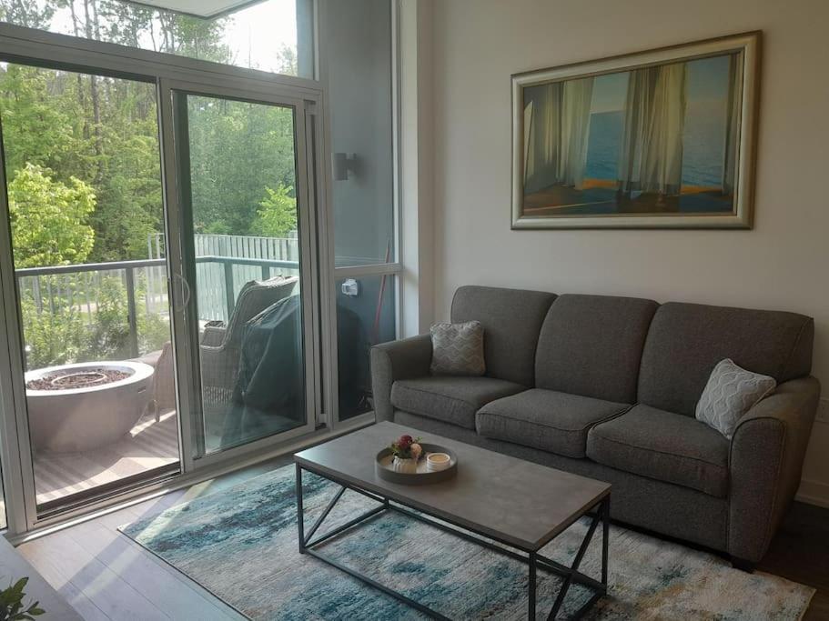 Innisfil Cozy South View Suite Overlooking The Nature Trail מראה חיצוני תמונה